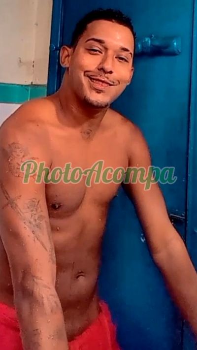 Aquiles Garcya, garoto de programa em Praia Grande