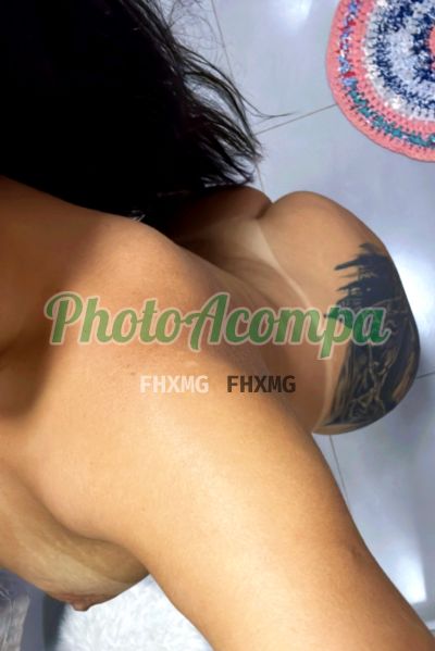 Samantha, mulher que faz videochamadas e sexting