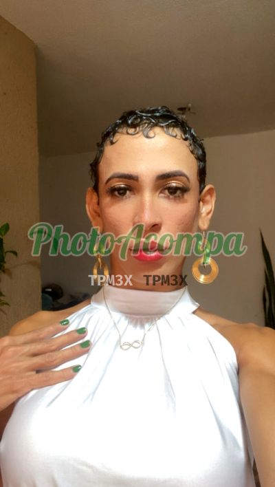 May (21) 97646-8815, travesti que faz massagens eróticas no Rio de Janeiro