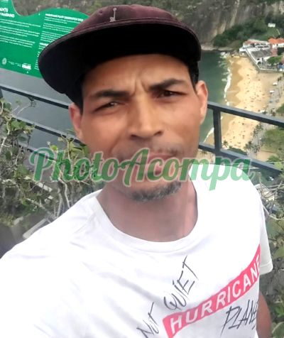 Crosser (21) 96810-2076, garoto de programa no Rio de Janeiro