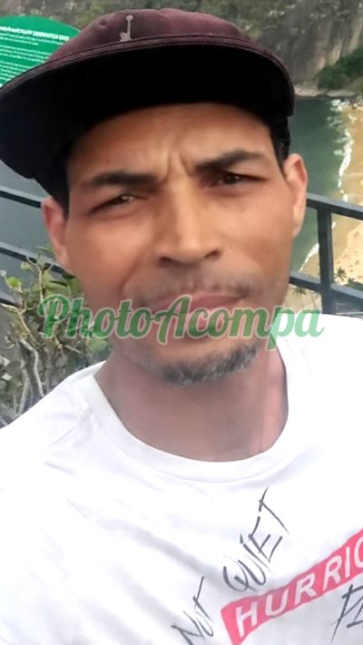 Crosser (21) 96810-2076, garoto de programa no Rio de Janeiro