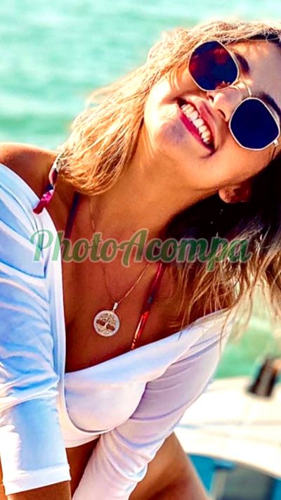 Júlia Martins, massagista em Florianópolis