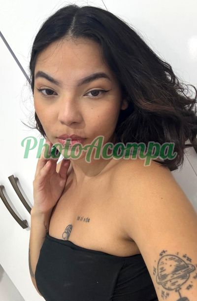 Ana, mulher que faz videochamadas e sexting