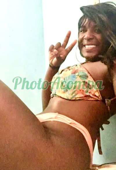 Larissa Caroline (11) 93390-5575, transex em Bauru