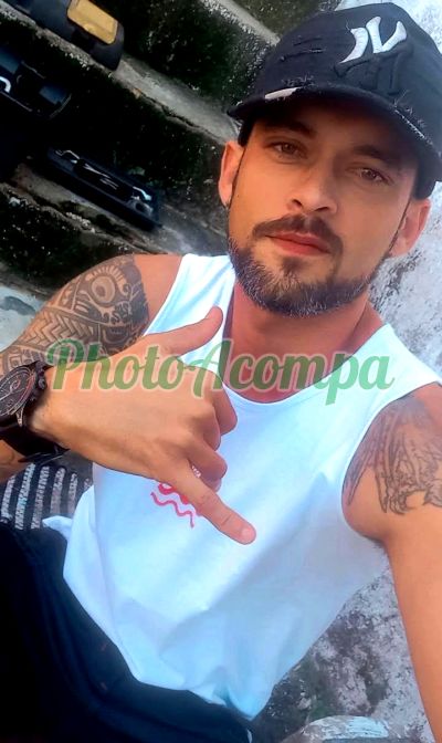 Rico, garoto de programa em Olinda