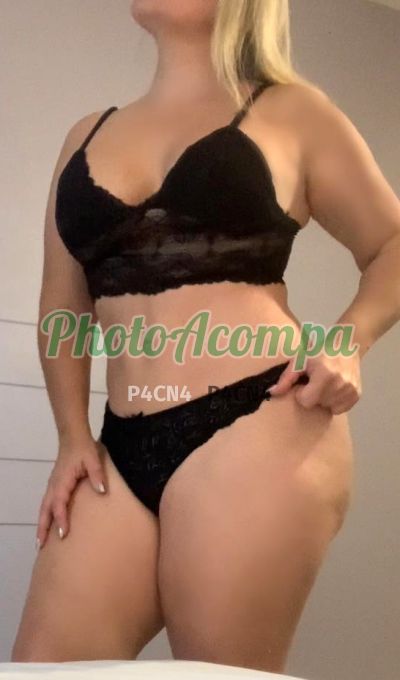 Simone Sampaio Virtual, mulher que faz videochamadas e sexting