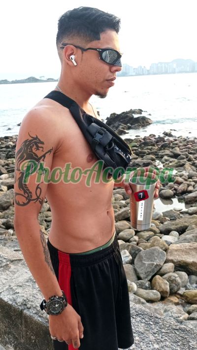 Kenny (13) 99607-9380, garoto de programa em Santos