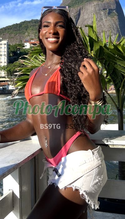 Julhya Silva, travesti no Rio de Janeiro