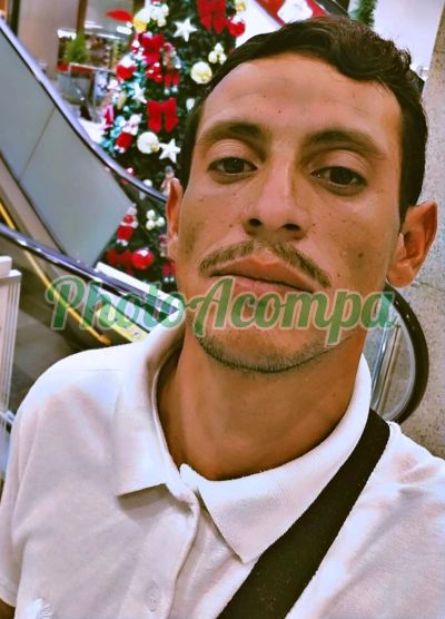 Niculas, garoto de programa em Brasília