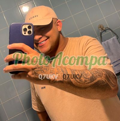 Caio Martins, garoto de programa em Itajaí