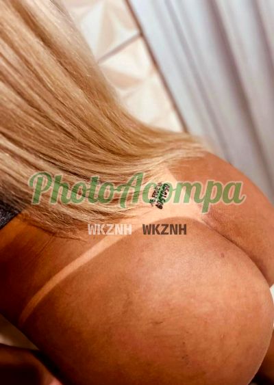 Mel Souza, garota de programa em Salvador
