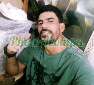 Airton, garoto de programa em Macaé