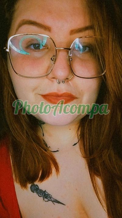Gabi, mulher que faz videochamadas e sexting