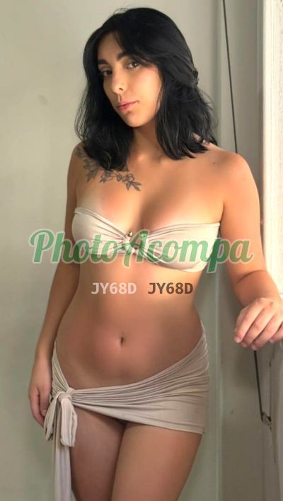 Maria, garota de programa no Guarujá