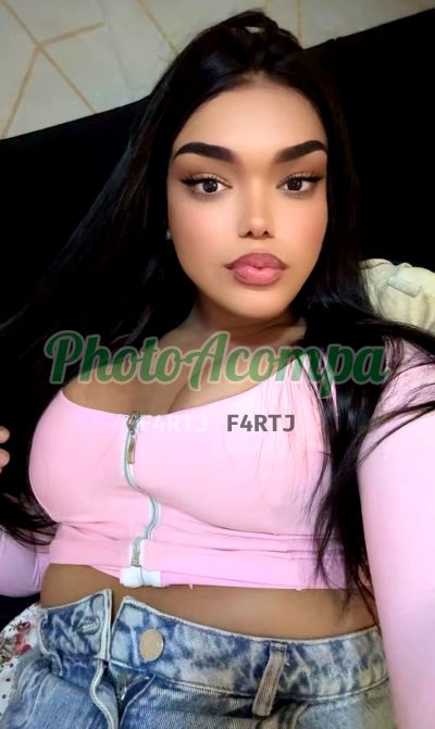 Karen, acompanhante no Centro (RJ)