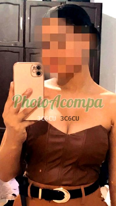 Isa, mulher que faz videochamadas e sexting