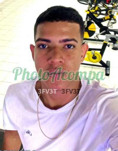 Lucas, garoto de programa em São Paulo