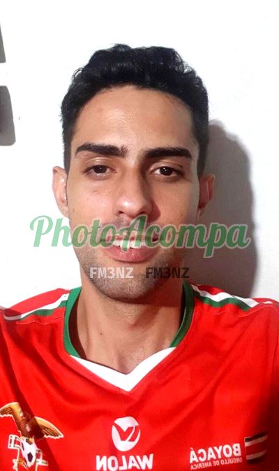Thiago Henrique, garoto de programa em Monte Carmelo