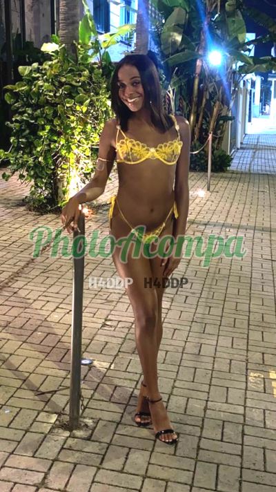 Gabriela Queiroz, travesti em São Paulo