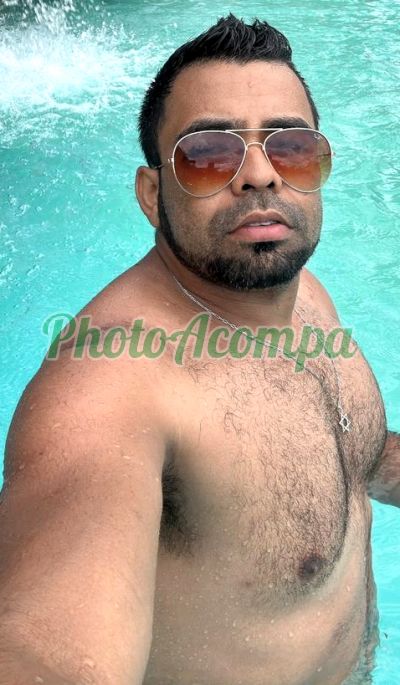 Jhony Moreninho, garoto de programa em Pouso Alegre