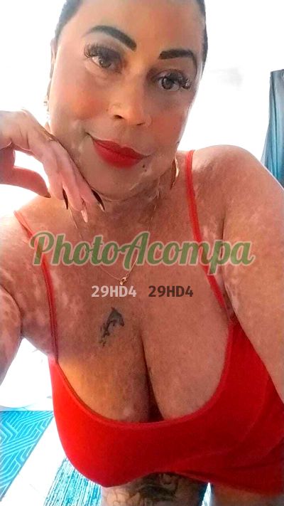 Sofia Reizz (13) 99645-5560, mulher que faz videochamadas e sexting