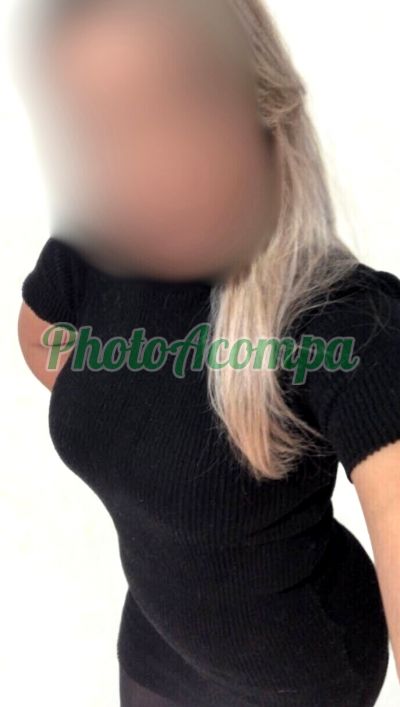 Bella, mulher que faz massagens eróticas na Vila Olímpia (SP)