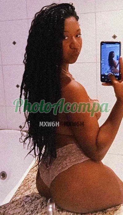 Raquel, acompanhante em Porto Alegre