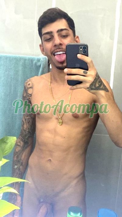 Victor (13) 98141-7275, garoto de programa em Praia Grande