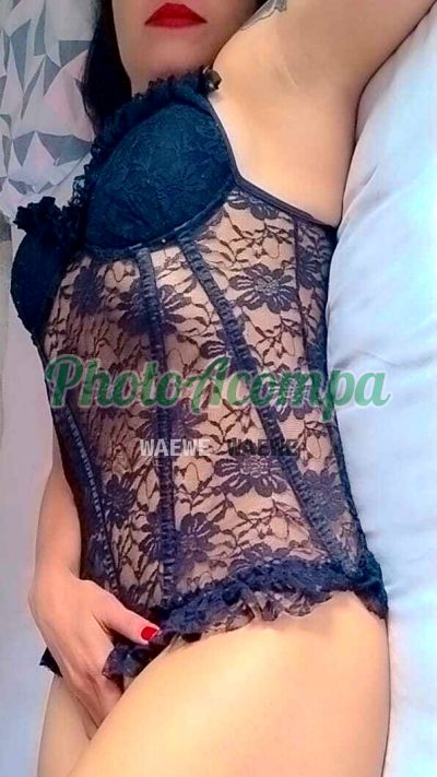 Zara Zamora, escort em Cachoeirinha
