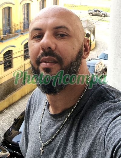 Kareka, homem que faz massagens eróticas em São Paulo