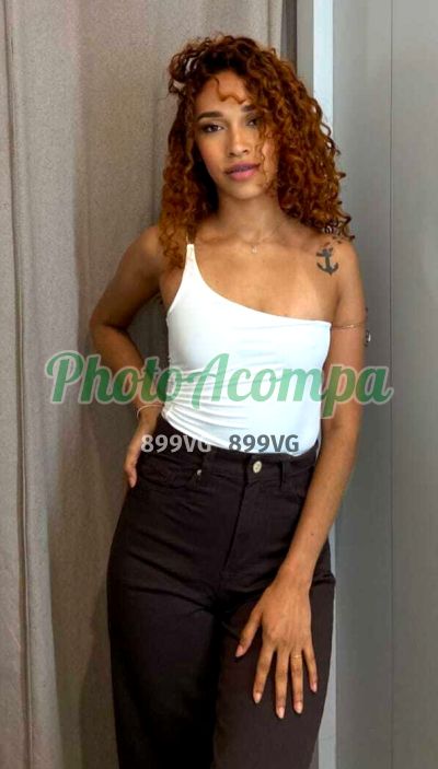Rebeca, massagista em Copacabana (RJ)