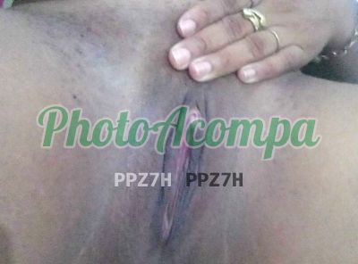 Bruna, mulher que faz videochamadas e sexting