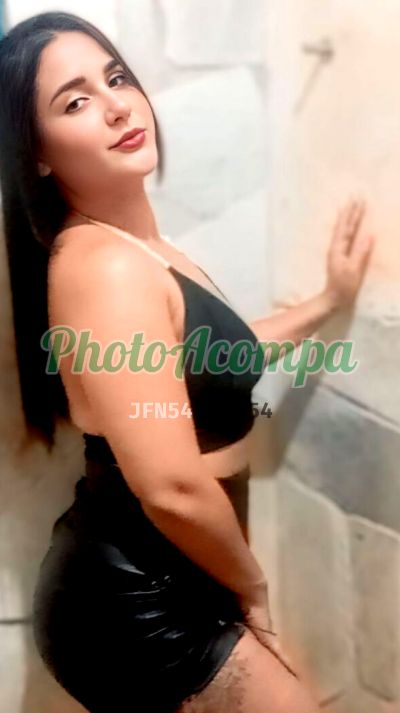 Kacaau, garota de programa em Muzambinho