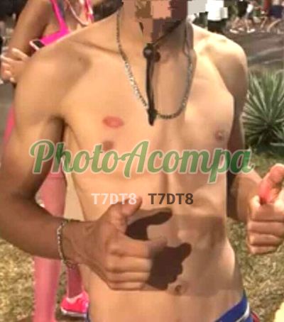 Léo Oliveira (11) 91084-3050, garoto de programa em Limeira