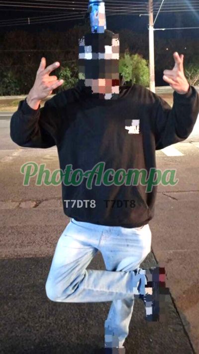 Léo Oliveira (11) 91084-3050, garoto de programa em Limeira
