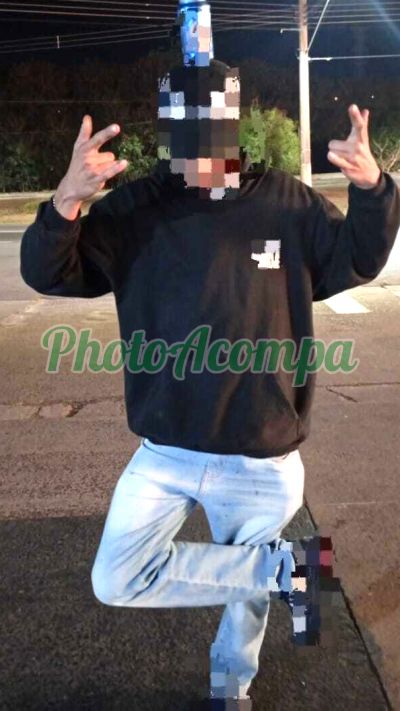 Léo Oliveira (11) 91084-3050, garoto de programa em Limeira