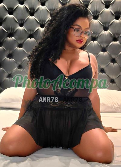 Kiara BDSM (44) 98811-2157, garota de programa em Arapongas