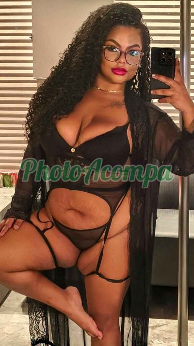Kiara BDSM (44) 98811-2157, garota de programa em Maringá
