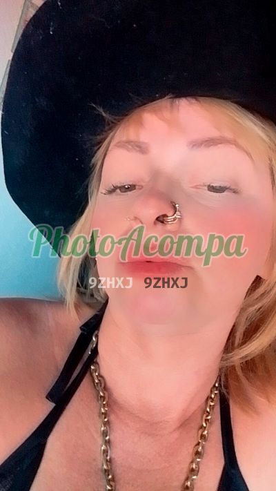 Joana, garota de programa em Mogi Mirim