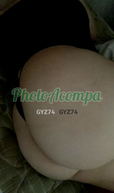Kylie, mulher que faz videochamadas e sexting