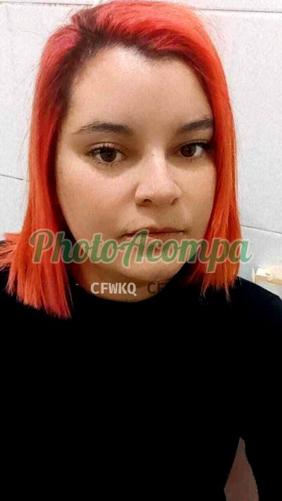 Biapeacelove, mulher que faz videochamadas e sexting