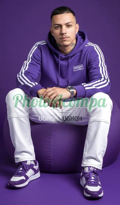 Átila Andrad, garoto de programa em Copacabana (RJ)
