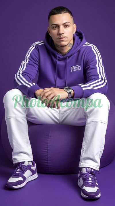 Átila Andrad, garoto de programa em Copacabana (RJ)