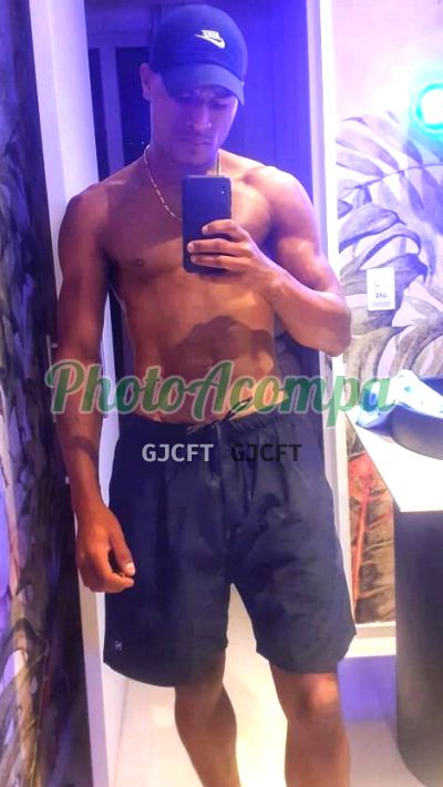 Dominador (21) 97523-3248, garoto de programa em Copacabana (RJ)
