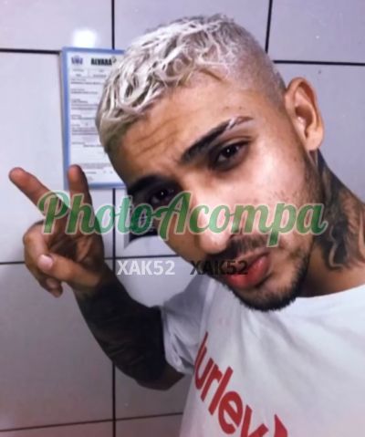 Felippe Barbosa, garoto de programa em Copacabana (RJ)