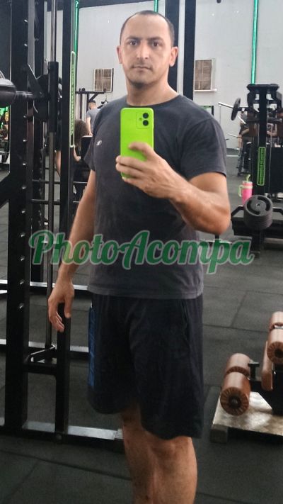 Fernando, garoto de programa em Goiânia