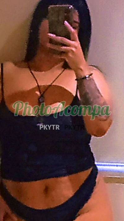 Letícia Mineira (11) 92196-0884, garota de programa em Santo Amaro (SP)