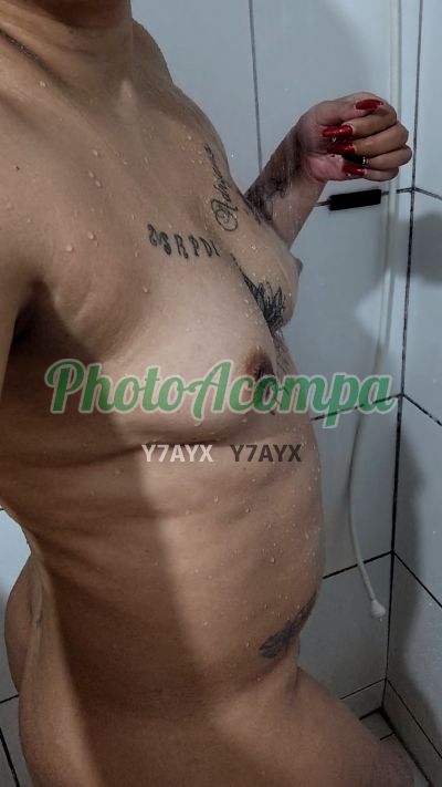 Fabi, mulher que faz videochamadas e sexting