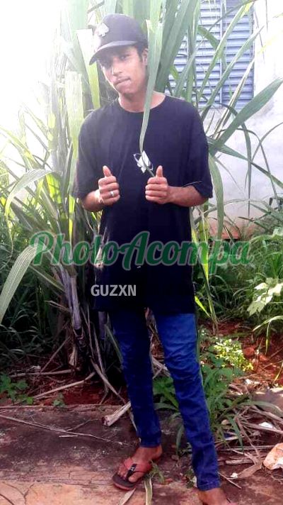 Kauã, garoto de programa em Trindade