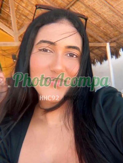 Lívia, mulher que faz videochamadas e sexting